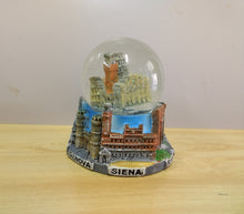 Carica l'immagine nel visualizzatore di Gallery, PALLA DI NEVE Grande - ITALIA