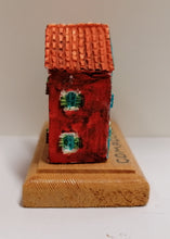 Carica l'immagine nel visualizzatore di Gallery, CASE - COMACCHIO