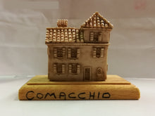Carica l'immagine nel visualizzatore di Gallery, CASE - COMACCHIO