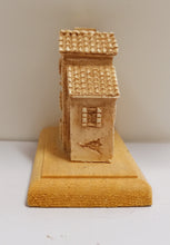 Carica l'immagine nel visualizzatore di Gallery, CASE - COMACCHIO