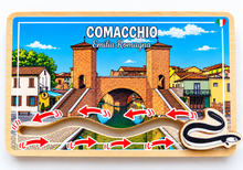 Carica l'immagine nel visualizzatore di Gallery, Calamita Magnete - COMACCHIO - ipidee - LEGNO - Movimento ANGUILLA TREPPONTI
