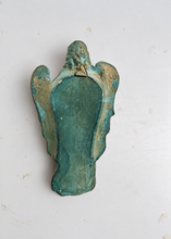 Carica l'immagine nel visualizzatore di Gallery, ACQUASANTIERA - ANGELO - VERDE ORO
