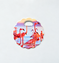 Carica l'immagine nel visualizzatore di Gallery, Calamita Magnete - COMACCHIO - gip - SOTTOBICCHIERE SOTTOMOKA APRIBOTTIGLIA -FENICOTTERI ROSA
