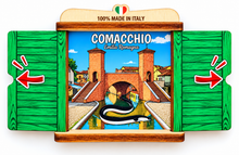 Carica l'immagine nel visualizzatore di Gallery, Calamita Magnete - COMACCHIO - ipidee - LEGNO - FINESTRELLA VERDE
