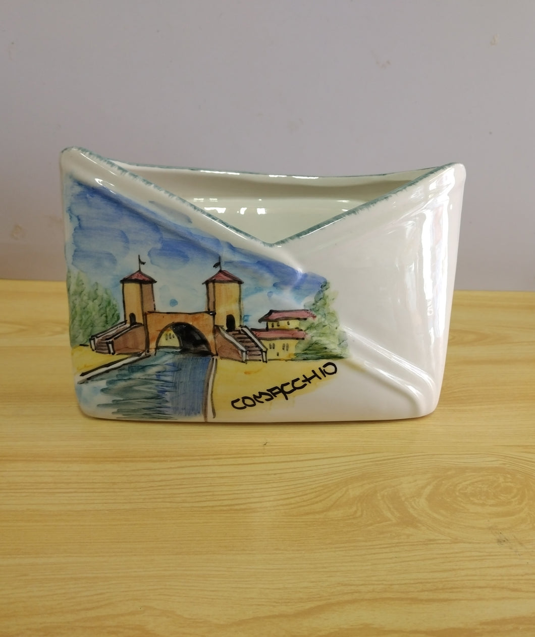 LETTERA PORTALETTERE IN CERAMICA - COMACCHIO