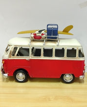 Carica l&#39;immagine nel visualizzatore di Gallery, FURGONE HIPPIE GRANDE - MODELLINO D&#39;EPOCA VINTAGE IN FERRO - SURF
