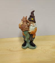 Carica l'immagine nel visualizzatore di Gallery, WOODY - GNOMO SEGNO ZODIACALE ACQUARIO - GNOME ZODIAC SIGN AQUARIUS
