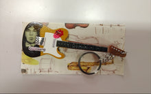 Carica l'immagine nel visualizzatore di Gallery, PORTACHIAVI - CHITARRA 07
