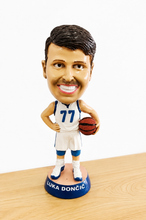 Carica l'immagine nel visualizzatore di Gallery, BASKET LUKA N° 77
