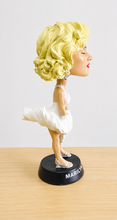 Carica l'immagine nel visualizzatore di Gallery, MOVIE - MARILYN
