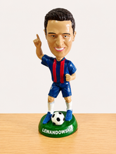 Carica l'immagine nel visualizzatore di Gallery, CALCIO - BARCA ROBERT N° 9
