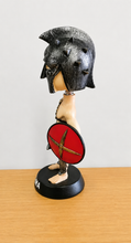 Carica l'immagine nel visualizzatore di Gallery, GLADIATORE ROMANO
