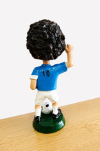 Carica l'immagine nel visualizzatore di Gallery, CALCIO - DIEGO ARMANDO N° 10 CAPITANO
