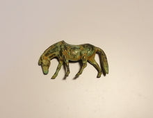 Carica l&#39;immagine nel visualizzatore di Gallery, RIPRODUZIONE ARCHEOLOGICA BRONZO GRECO - ANIMALI - CAVALLO
