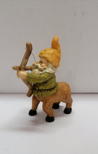 Carica l&#39;immagine nel visualizzatore di Gallery, GNOMO SEGNO ZODIACALE SAGITTARIO - GNOME SAGITTARIUS ZODIAC SIGN
