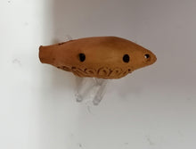 Carica l&#39;immagine nel visualizzatore di Gallery, RIPRODUZIONE ARCHEOLOGICA - OCARINA ETRUSCA
